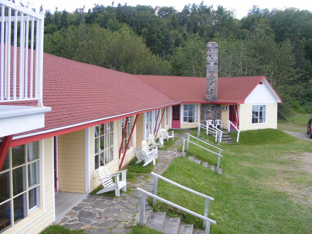 Hotel Motel Bon Accueil Riviere-la-Madeleine Экстерьер фото